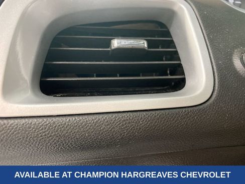 Certified 2017 Chevrolet Equinox LT w/ Convenience Package image 23