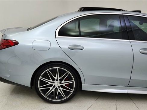 Used 2024 Mercedes-Benz C 63 AMG S image 7