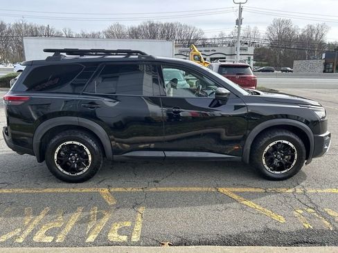 Used 2023 Nissan Pathfinder Rock Creek image 9