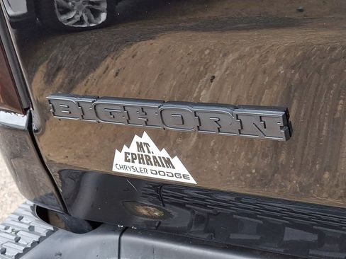 Used 2025 RAM 1500 Big Horn AWD/4WD image 17