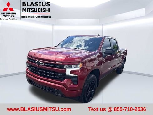 Used 2026 Chevrolet Silverado 1500 RST w/ Convenience Package II AWD/4WD image 5