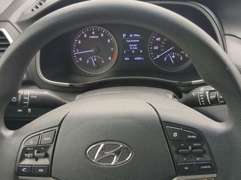 Used 2021 Hyundai Tucson SE FWD image 14