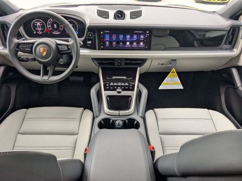 New 2026 Porsche Cayenne Coupe AWD/4WD image 21