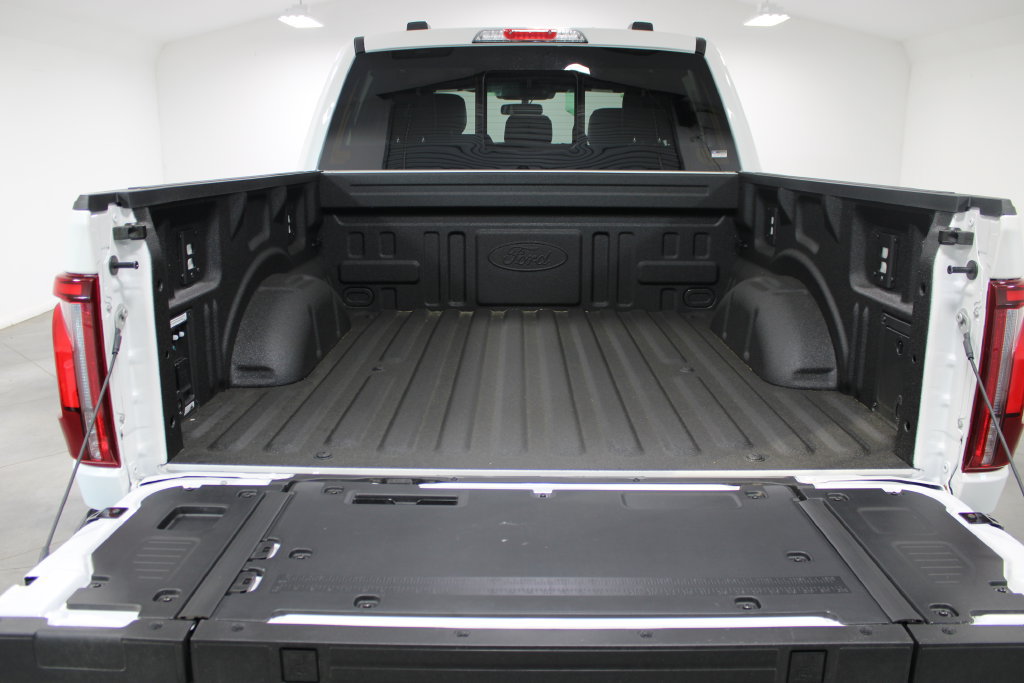New 2026 Ford F150 King Ranch w/ Equipment Group 601A High AWD/4WD image 15