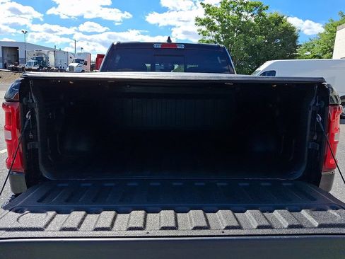 Used 2025 RAM 1500 Big Horn AWD/4WD image 33