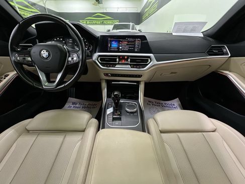 Used 2022 BMW 330i Sedan w/ Driving Assistance Package RWD image 17