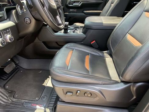 Used 2024 GMC Sierra 1500 AT4 w/ Technology Package AWD/4WD image 48