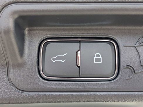 New 2026 Ford Explorer Active w/ Active Comfort Package RWD image 12