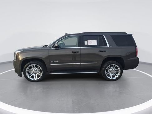 Used 2019 GMC Yukon SLT w/ Premium Edition image 6