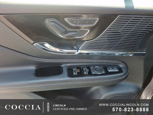 Certified 2022 Lincoln Corsair Reserve w/ Equipment Group 201A AWD/4WD image 12