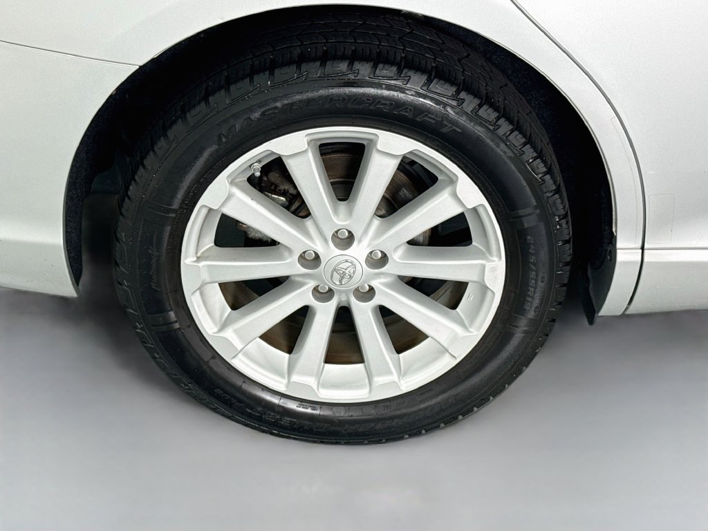 Used 2012 Toyota Venza XLE w/ XLE Premium Pkg AWD/4WD image 10