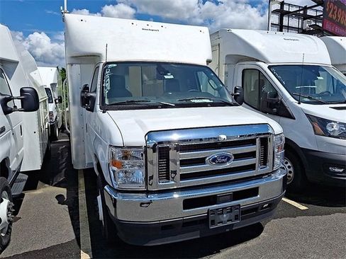 New 2024 Ford E-450 and Econoline 450 Super Duty w/ Driver's Safety Package image 2