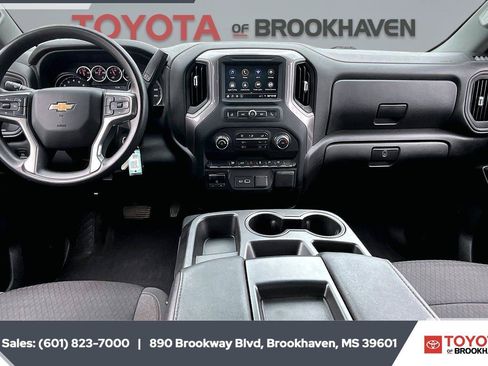 Used 2022 Chevrolet Silverado 2500 Custom w/ Gooseneck/5TH Wheel Package RWD image 15