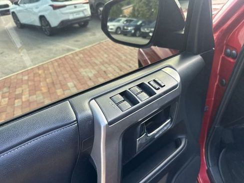 Used 2019 Toyota 4Runner SR5 RWD image 13