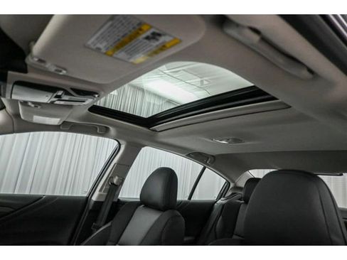 Used 2025 Subaru Legacy Sport w/ Popular Package #3 image 18