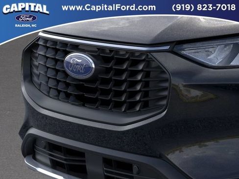 New 2026 Ford Escape Active w/ Cold Weather Package image 17