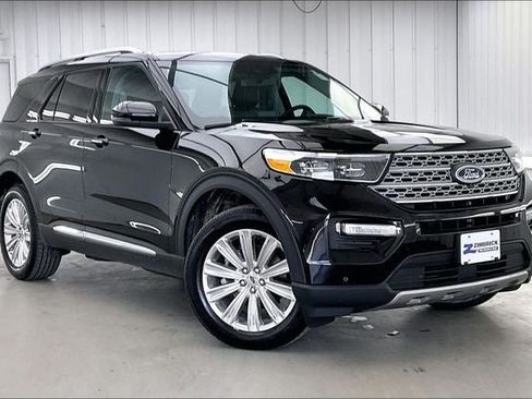 Used 2023 Ford Explorer Limited w/ Limited Technology Package AWD/4WD image 35