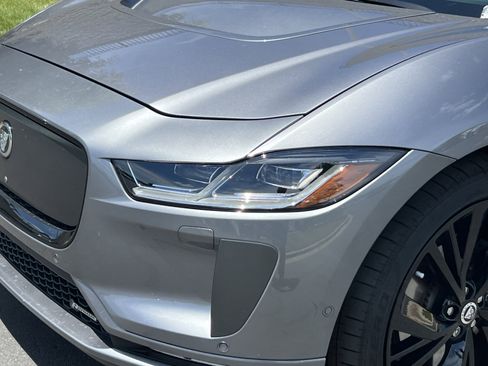 Used 2024 Jaguar I-PACE R-Dynamic HSE AWD/4WD image 13
