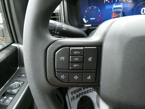 New 2026 Ford F250 XLT w/ XLT Premium Package AWD/4WD image 22