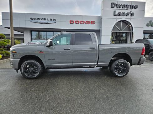 New 2026 RAM 2500 Laramie AWD/4WD image 2