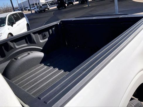 Used 2022 Ford F150 Limited image 30