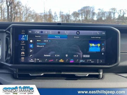Used 2025 Jeep Wrangler Unlimited Sahara w/ Safety Group AWD/4WD image 33