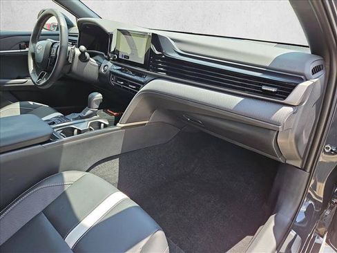 Used 2026 Toyota Camry SE w/ Convenience Package FWD image 22