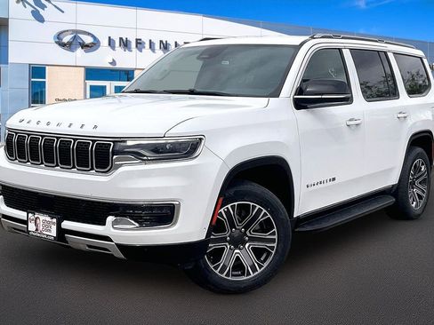 Used 2024 Jeep Wagoneer Series II AWD/4WD image 1