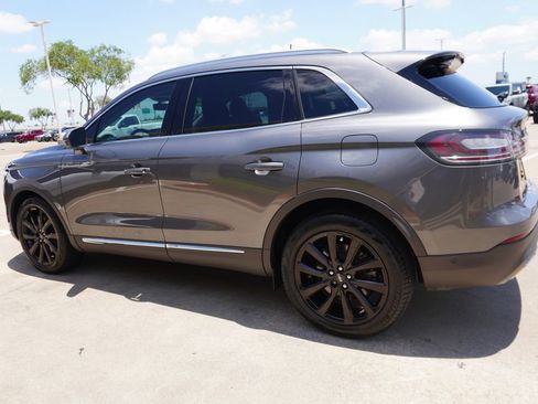 Used 2023 Lincoln Nautilus Reserve w/ Equipment Group 201A AWD/4WD image 4