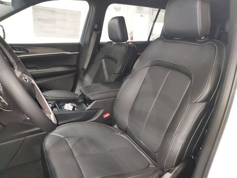 New 2026 Jeep Grand Cherokee L Limited AWD/4WD image 17