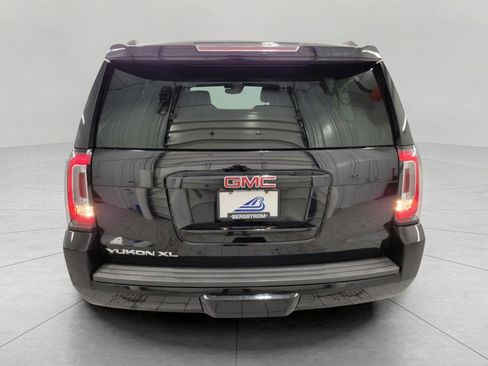 Used 2020 GMC Yukon XL SLT w/ Open Road Package image 30