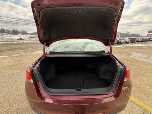 Used 2015 Chrysler 200 C w/ Navigation & Sound Group I image 14