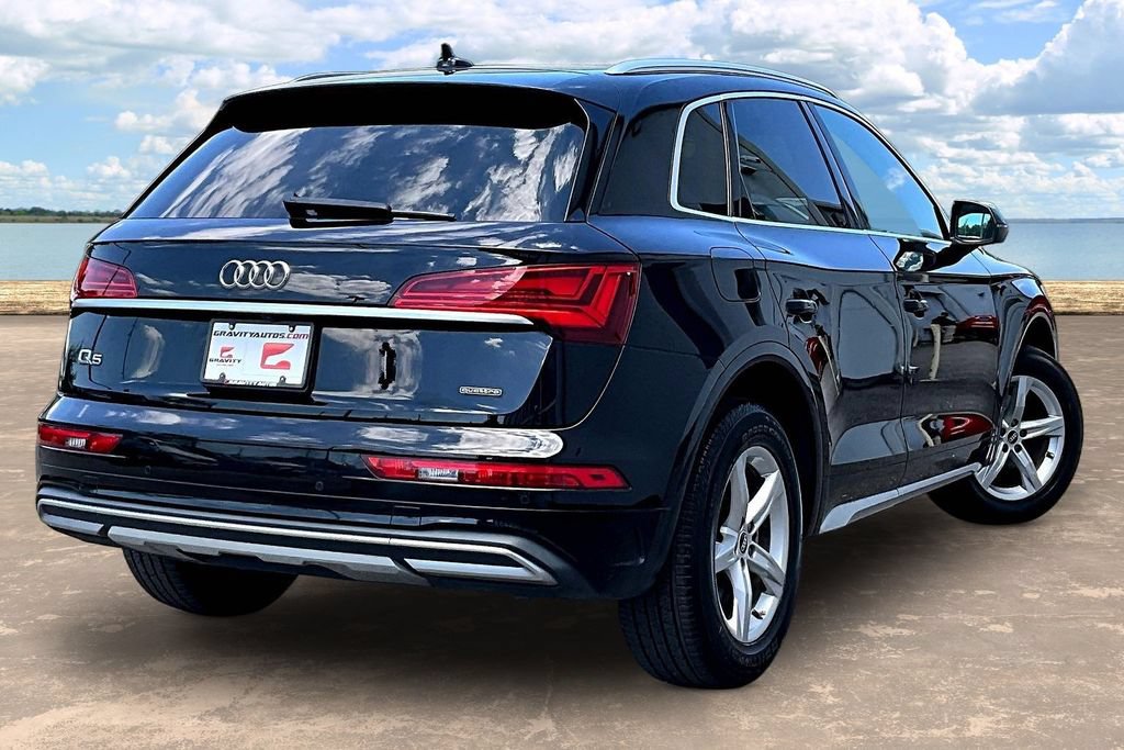 Used 2021 Audi Q5 2.0T Premium w/ Convenience Package AWD/4WD image 4