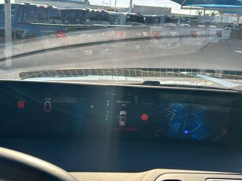 Certified 2025 Ford Expedition Active image 20