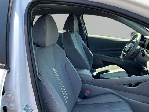 Certified 2026 Hyundai Elantra Sport FWD image 28