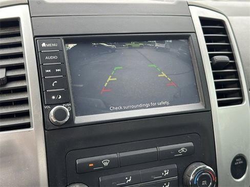 Used 2019 Nissan Frontier SV image 29