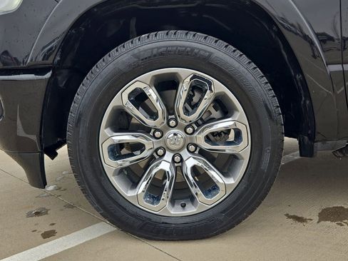 Used 2022 RAM 1500 Laramie w/ Laramie Southwest Edition image 12