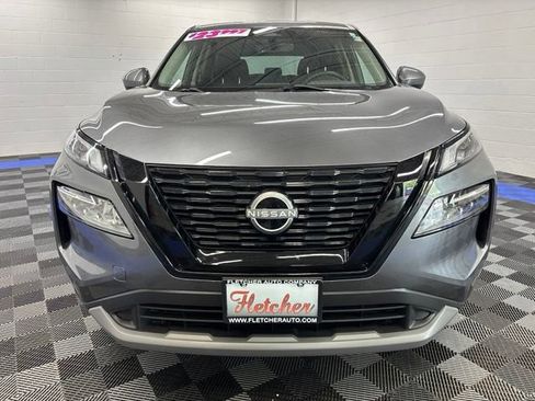 Used 2023 Nissan Rogue SV FWD image 12