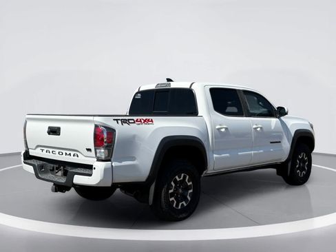 Used 2023 Toyota Tacoma TRD Off-Road w/ Advanced Technology Package AWD/4WD image 5