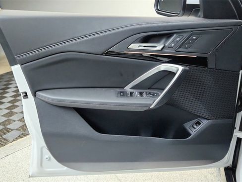 Used 2025 BMW X1 xDrive28i w/ Convenience Package image 17