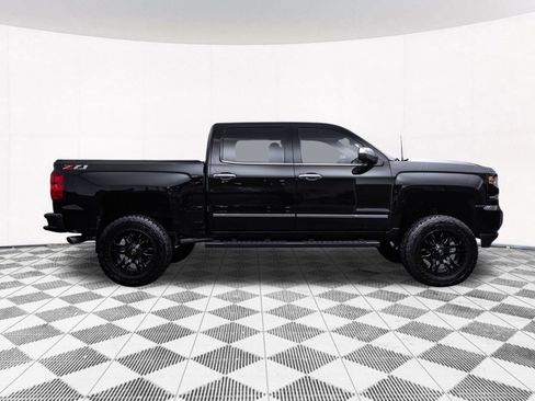 Used 2018 Chevrolet Silverado 1500 LTZ image 12
