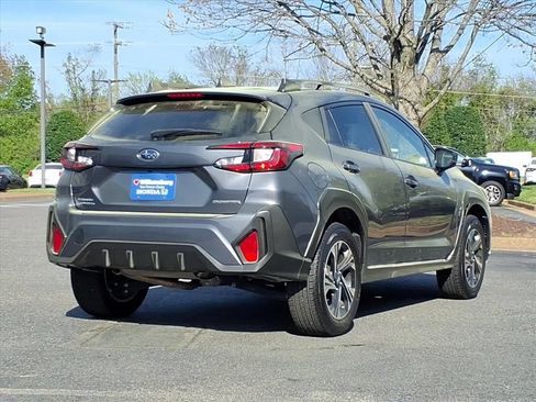 Used 2024 Subaru Crosstrek 2.0i Premium AWD/4WD image 9