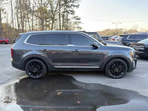 Used 2021 Kia Telluride SX w/ SX Prestige Package image 7