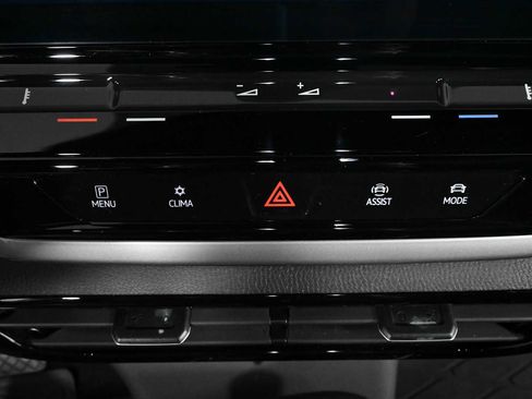 Certified 2023 Volkswagen ID.4 Pro S AWD/4WD image 31