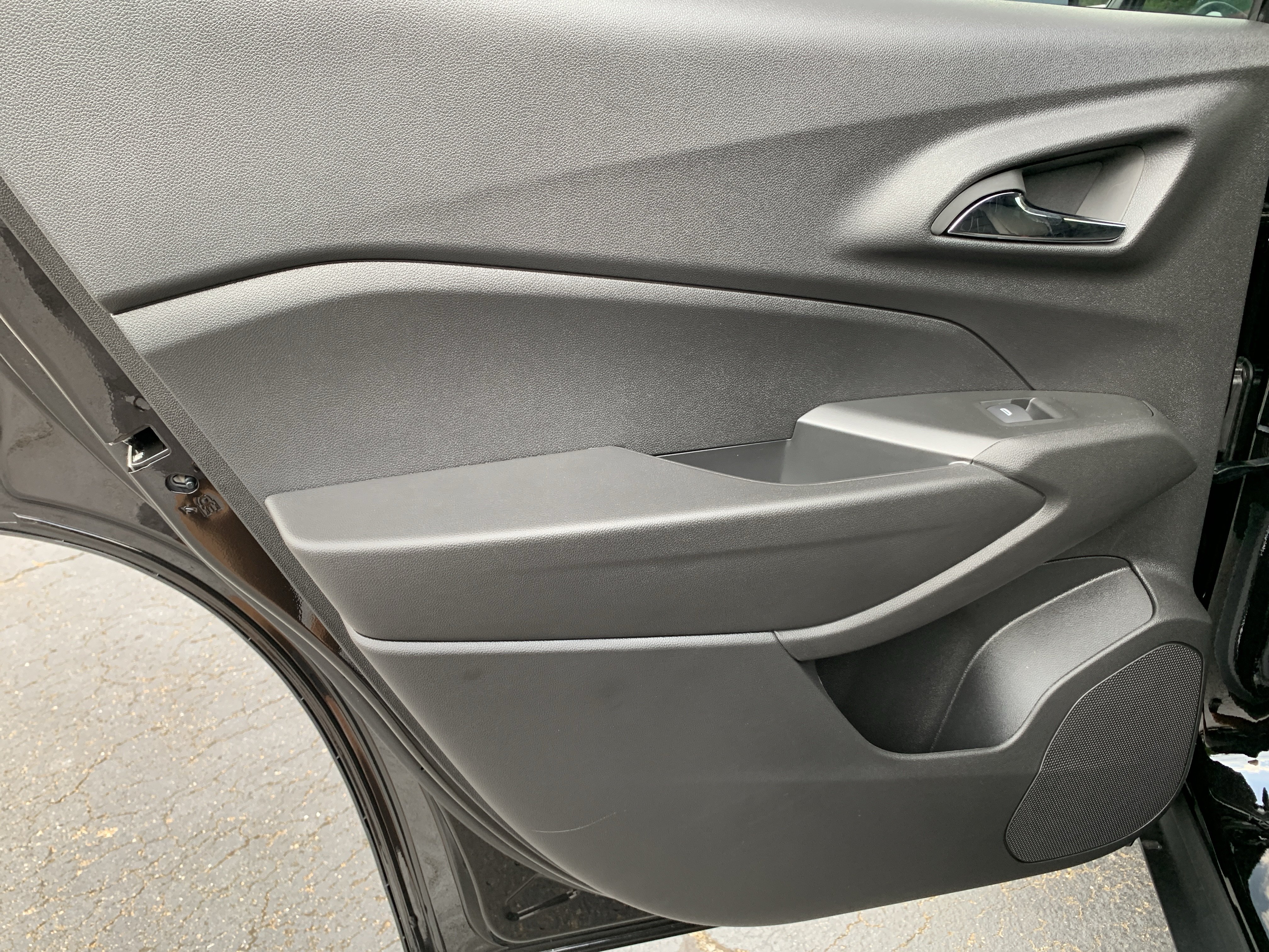 New 2026 Chevrolet Trax ACTIV w/ Driver Confidence Package FWD image 18