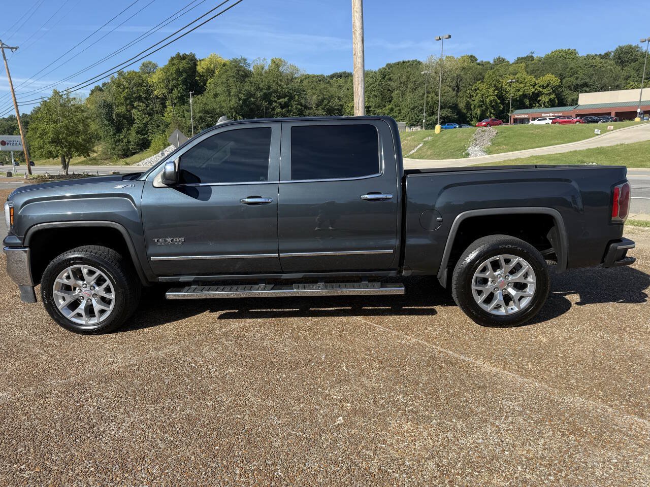 Used 2018 GMC Sierra 1500 SLT w/ Texas SLT Premium Package AWD/4WD image 6