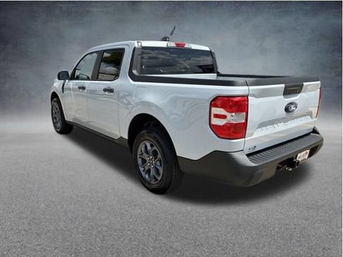 Used 2025 Ford Maverick XLT w/ Equipment Group 302A AWD/4WD image 10