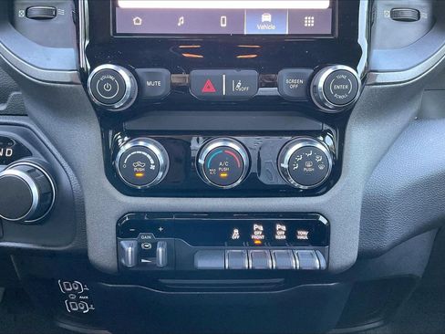 Used 2025 RAM 1500 Tradesman w/ Night Edition AWD/4WD image 17