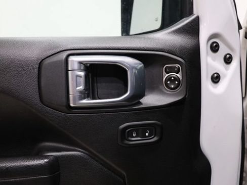 Used 2024 Jeep Wrangler Unlimited AWD/4WD image 20