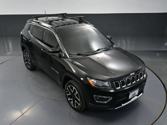 Used 2017 Jeep Compass Limited w/ Navigation Group AWD/4WD image 47